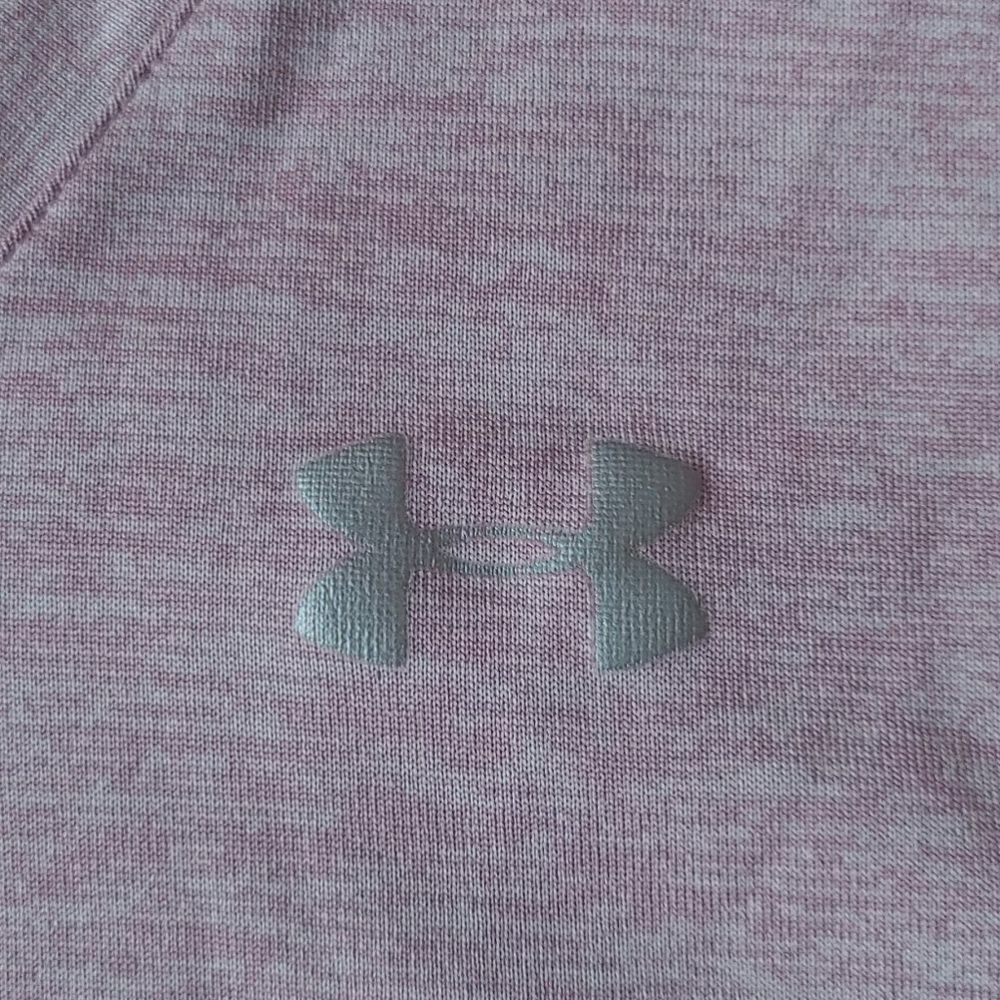 Under armour loose fit heatgear top xl